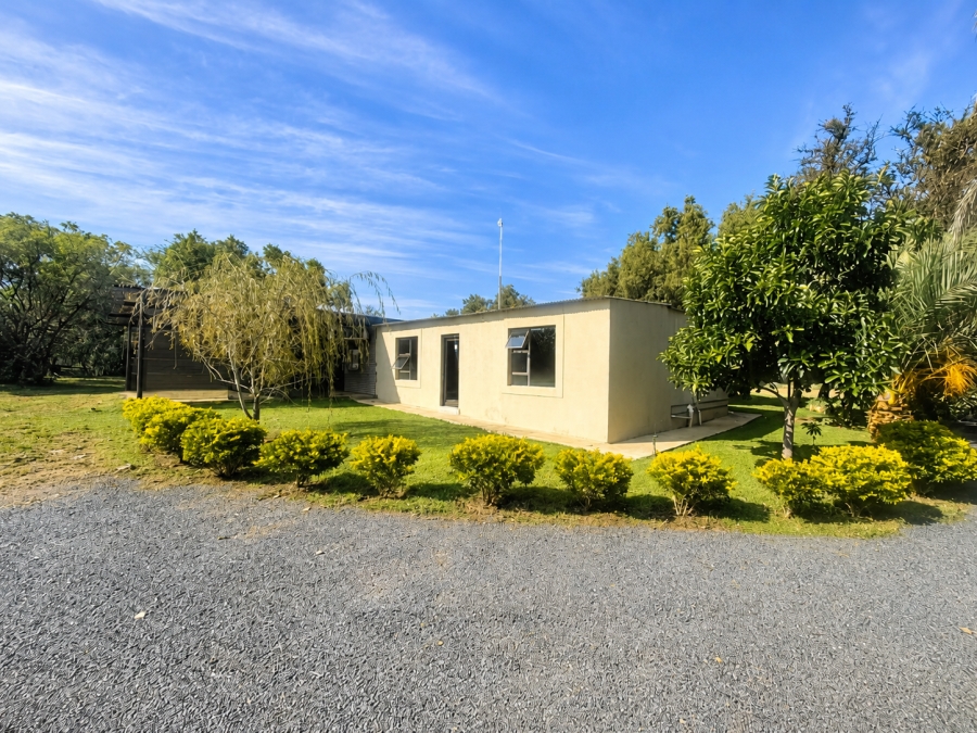 Commercial Property for Sale in Swartruggens North West
